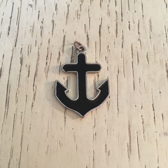 Small Black Anchor Charm - Picture 1 of 2